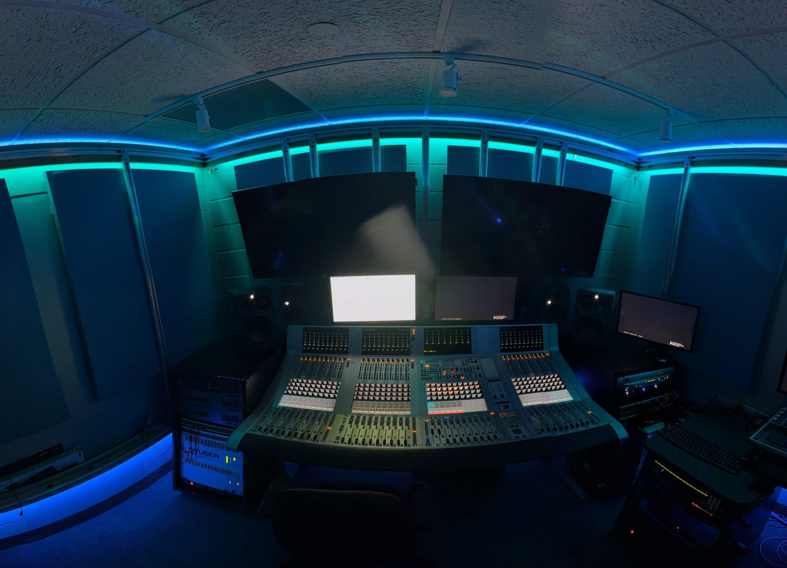 THE IMPACT OF LIVE ROOMS ON THE MUSIC INDUSTRY