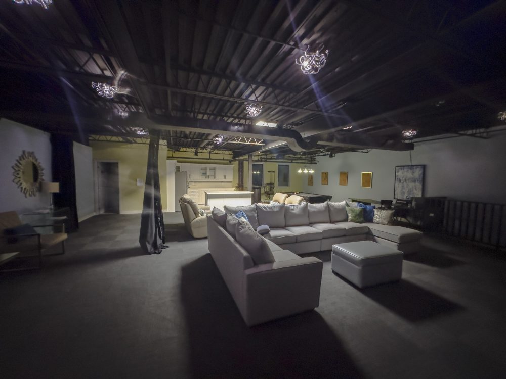 FINDING THE RIGHT LIVE ROOM IN TORONTO FOR YOUR PROJECT